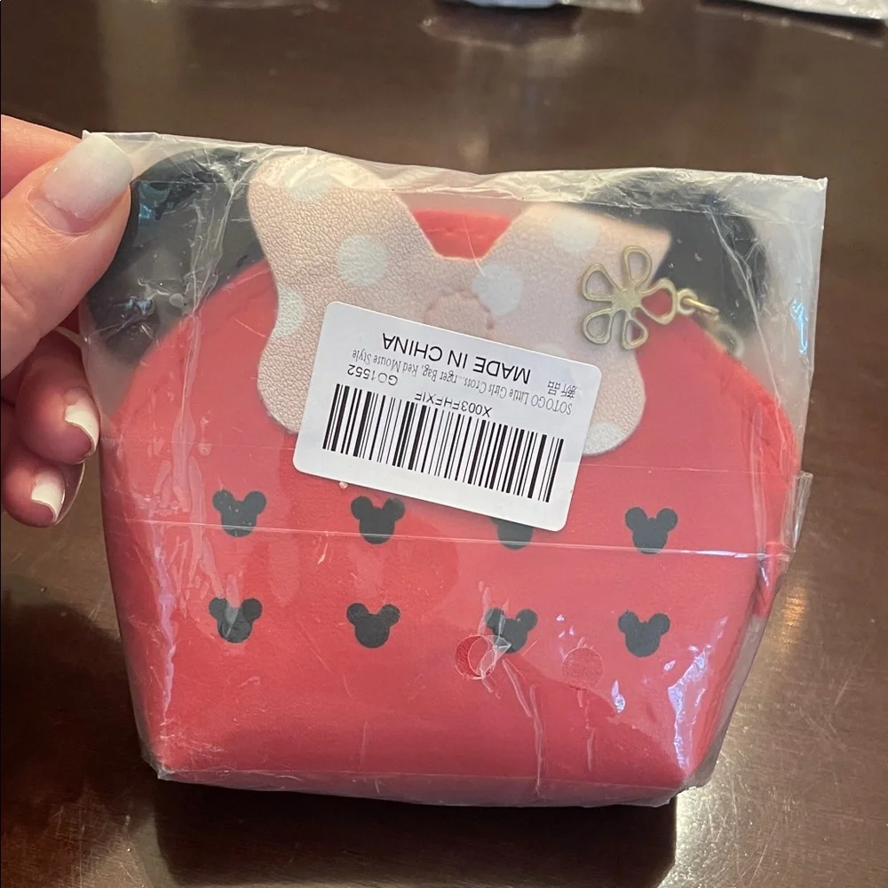 Red Minnie Mouse Coin Purse new